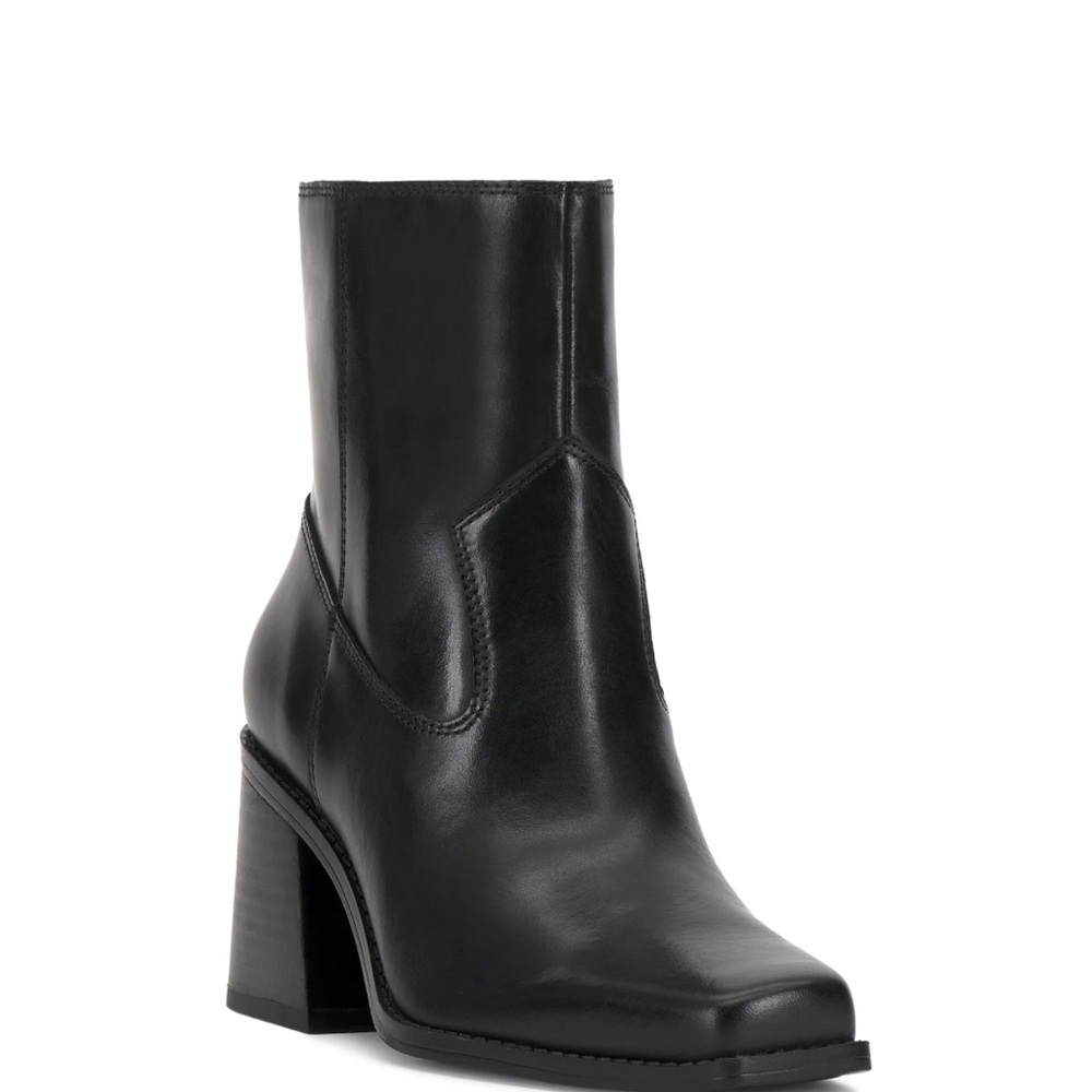 Vince Camuto Sybren Bootie